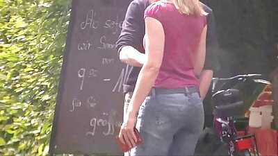 Sarışın üniversiteli kız arka bahçede eski türk porno filmi üvey kardeşinin aletine biniyor